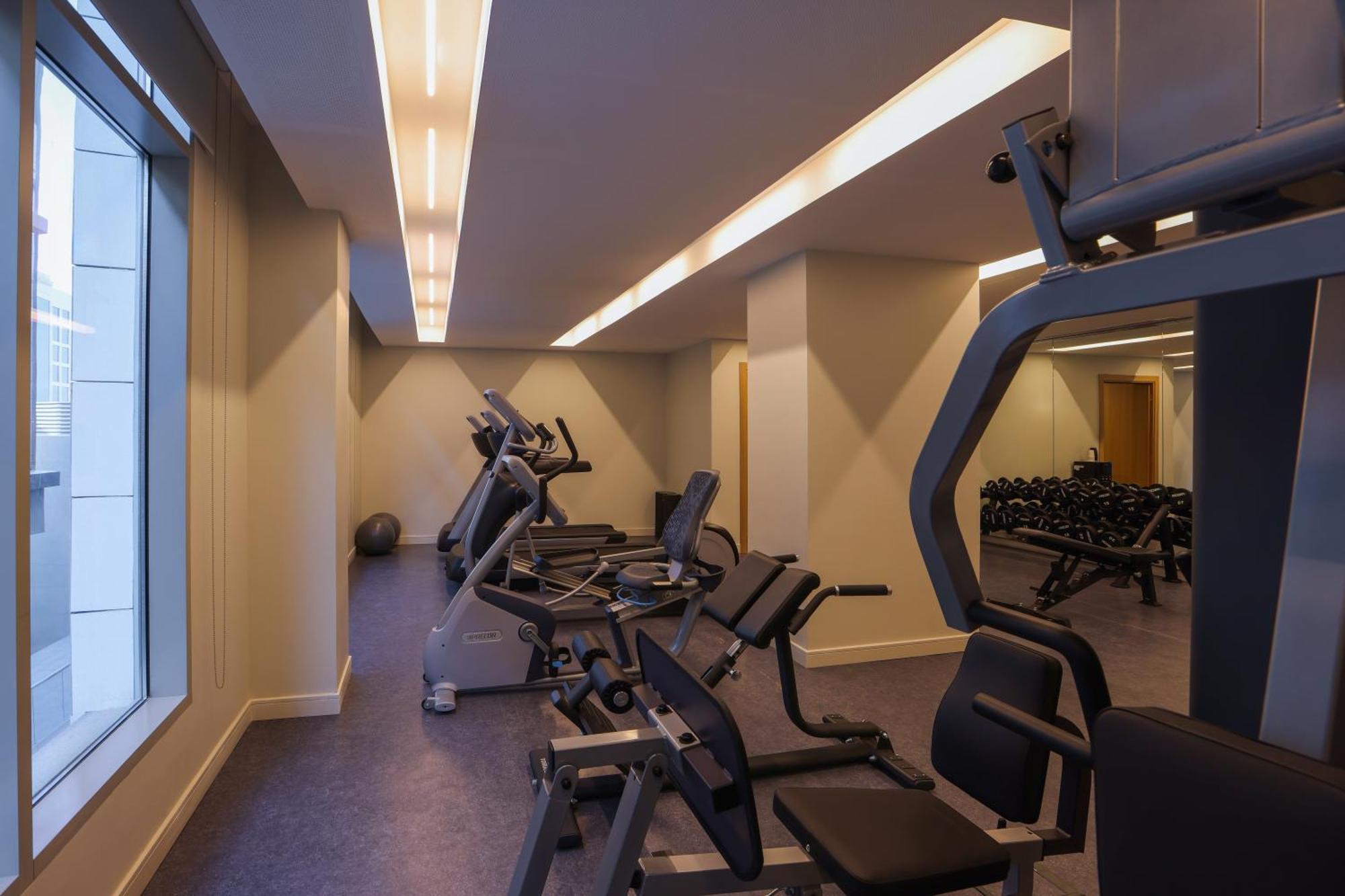 Radisson Hotel & Residence Riyadh Olaya Екстер'єр фото