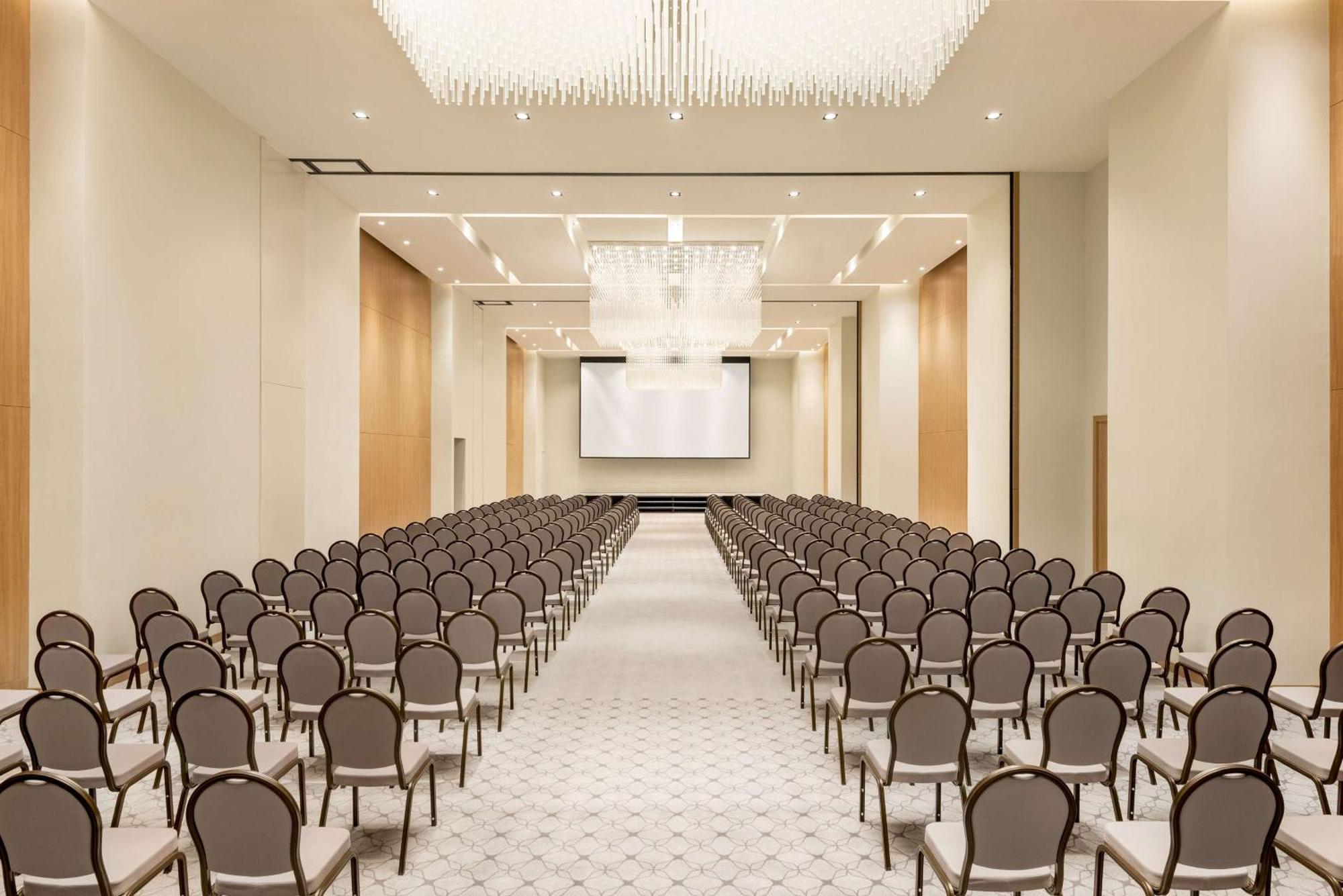Radisson Hotel & Residence Riyadh Olaya Екстер'єр фото