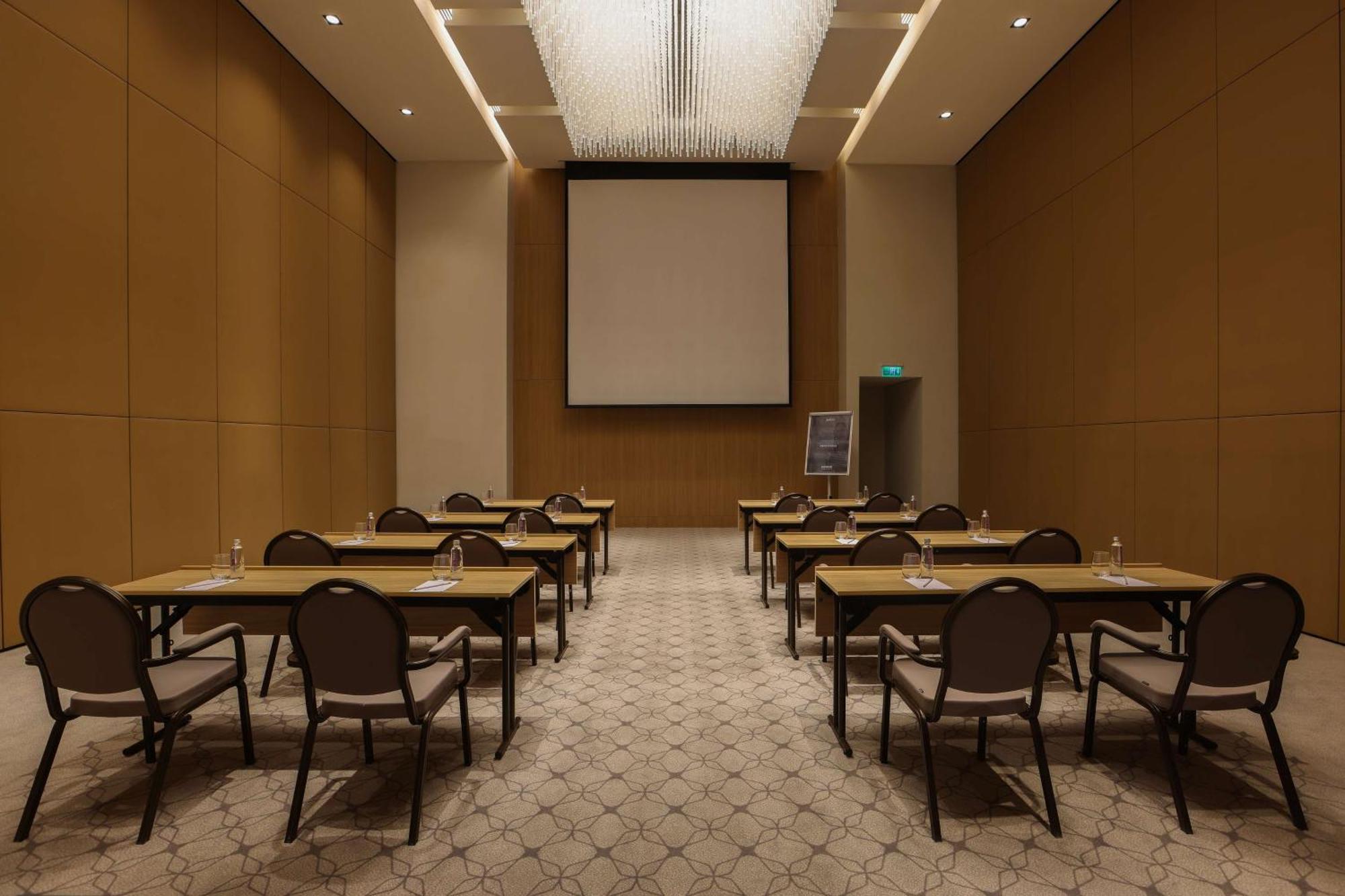 Radisson Hotel & Residence Riyadh Olaya Екстер'єр фото
