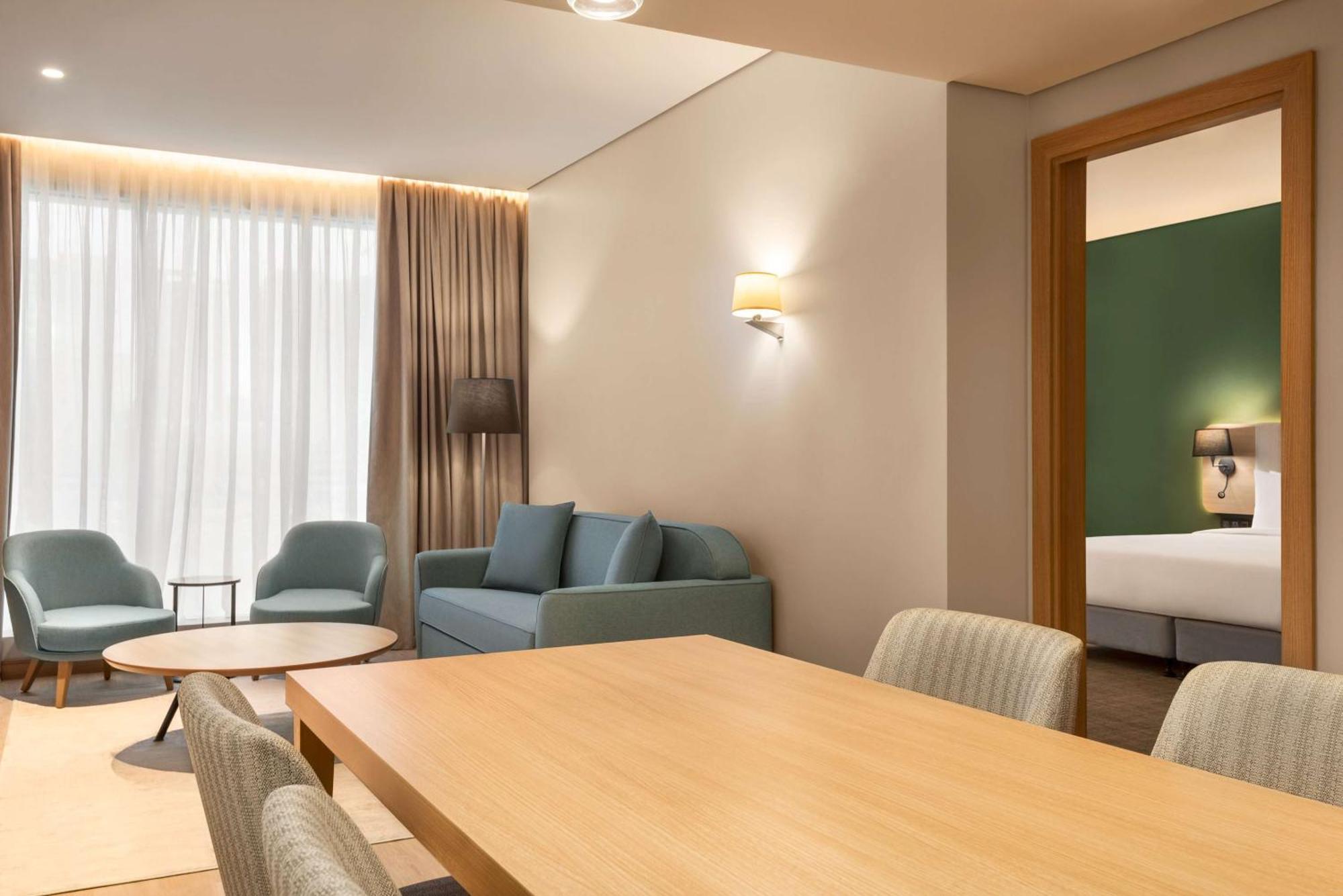 Radisson Hotel & Residence Riyadh Olaya Екстер'єр фото